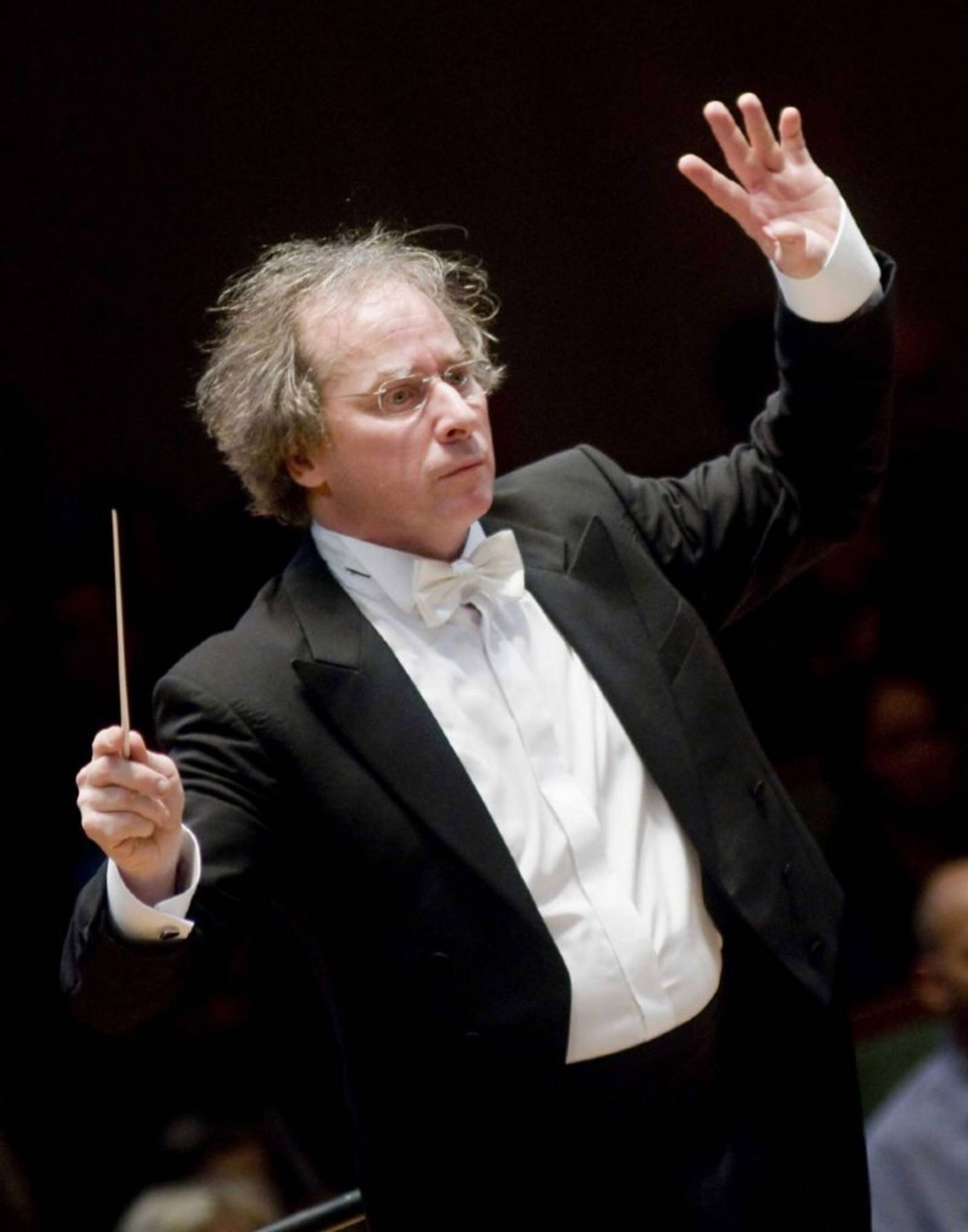 András Keller with the Slovenian Philharmonic Orchestra